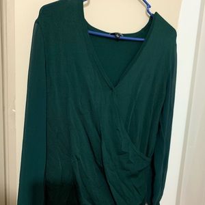 INC Amazof Green Long Sleeve V-neck